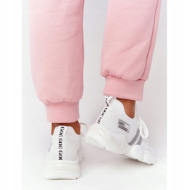 Șosete sport femei GOE HH2N4016 Alb negru 2