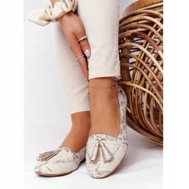 Balerini din piele cu franjuri Maciejka 04016-25 Bej-auriu de aur 2