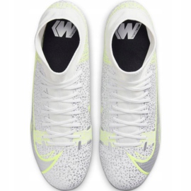 Pantofi de fotbal Nike Mercurial Superfly 8 Academy FG / MG M CV0843 107 gri argint 1 Pantofi de fotbal Nike Mercurial Superfly 8 Academy FG / MG M CV0843 107 gri argint 1