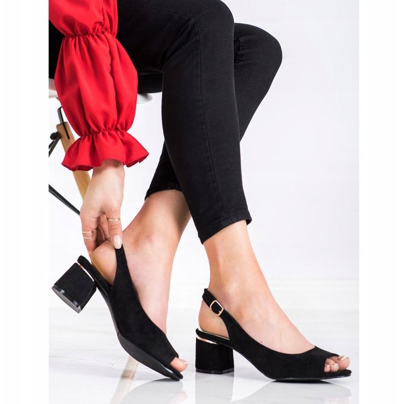 Goodin Sandale casual pe un bar negru 2