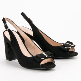 SHELOVET Sandale pe o bară negru 1