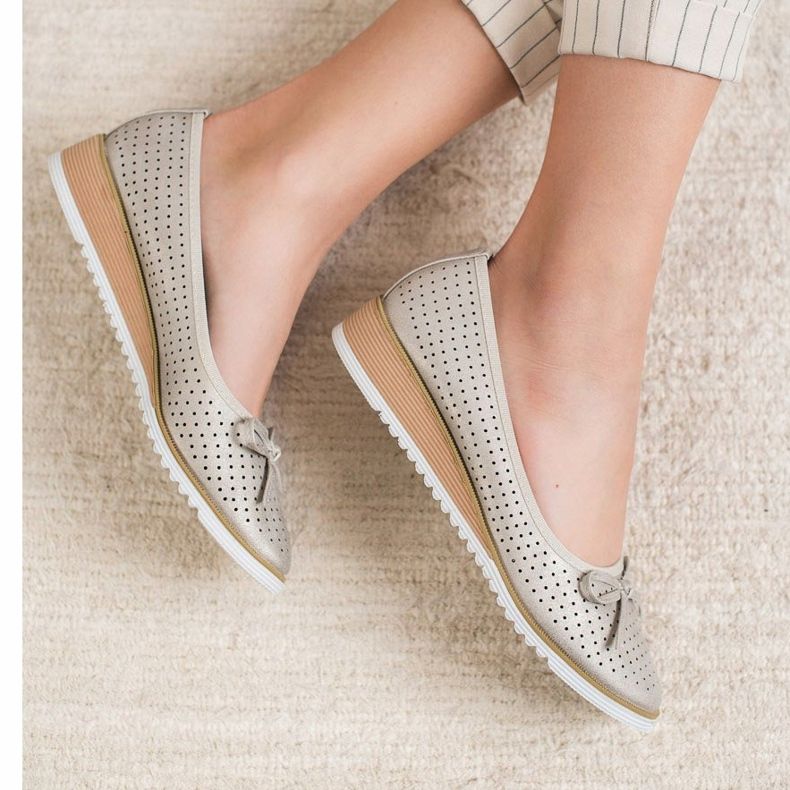 Goodin Pompe cu pană ajurată de aur 2