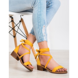 Sandale legate galben 4