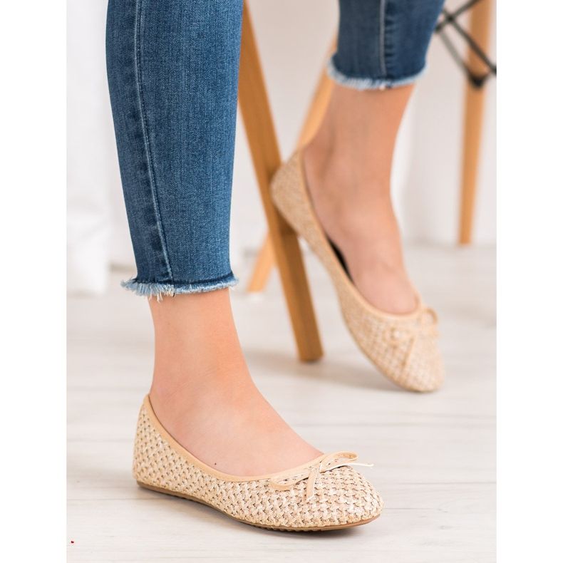 Small Swan Balerine împletite maro 1 Small Swan Balerine împletite maro 1