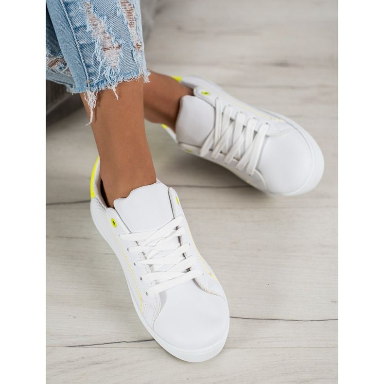 SHELOVET Încălțăminte sport confortabilă alb 1