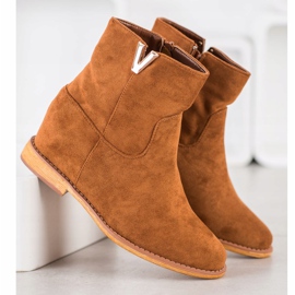 Sergio Todzi Cizme elegante cu pană maro 1