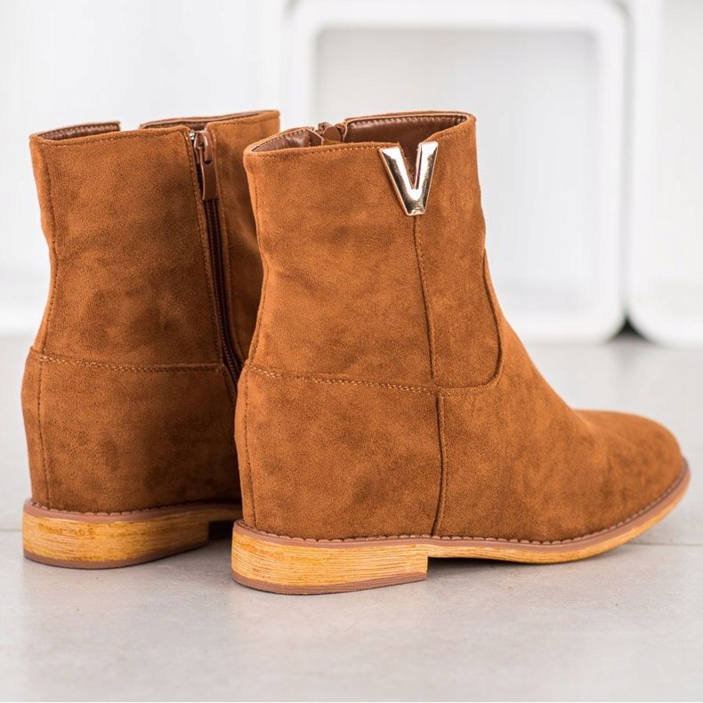 Sergio Todzi Cizme elegante cu pană maro 2