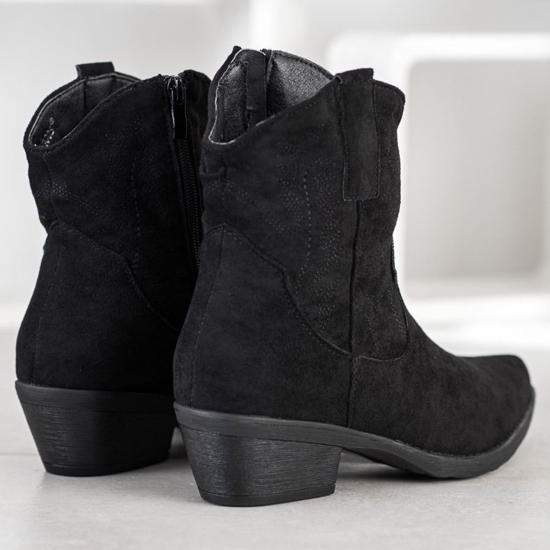 Ideal Shoes Cizme de cowboy cu piele de căprioară negru 1