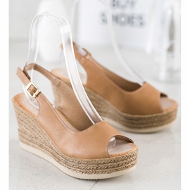 Sabatina Sandale ușoare cu pană maro 1