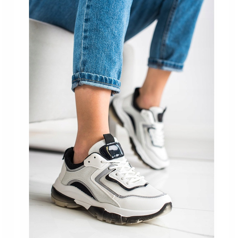 Ideal Shoes Adidași cu inserție de sclipici alb 1