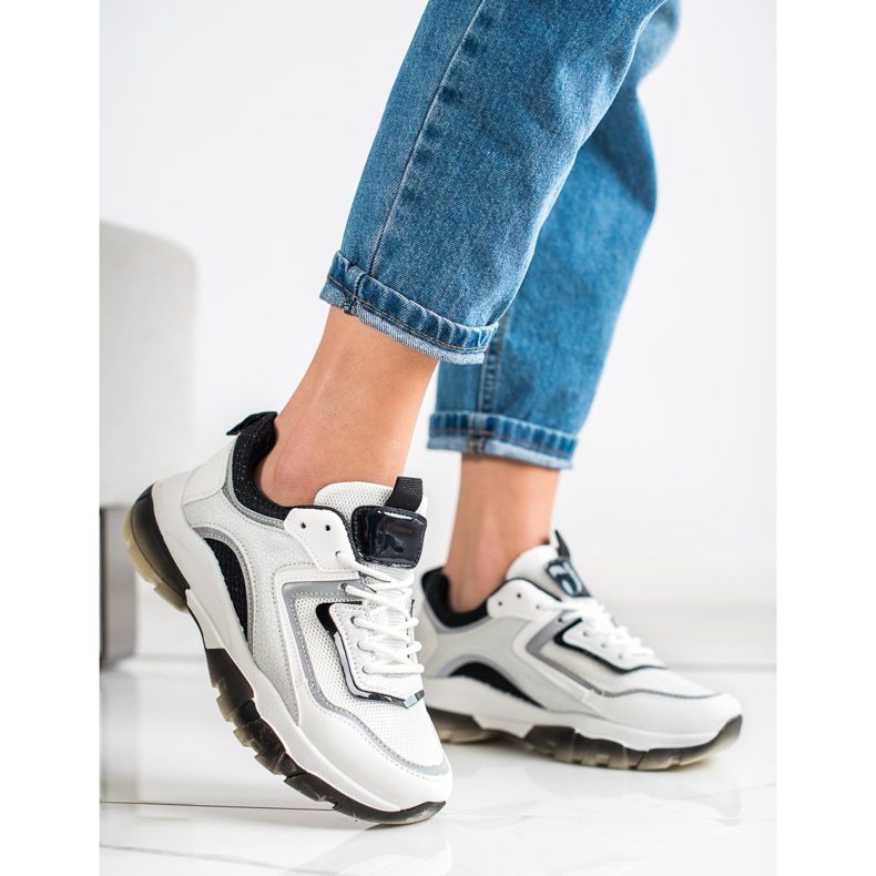 Ideal Shoes Adidași cu inserție de sclipici alb 2