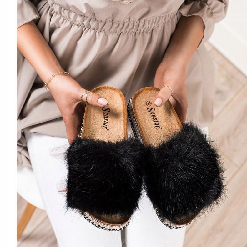 Seastar Papuci la modă pe o platformă decorativă negru 2