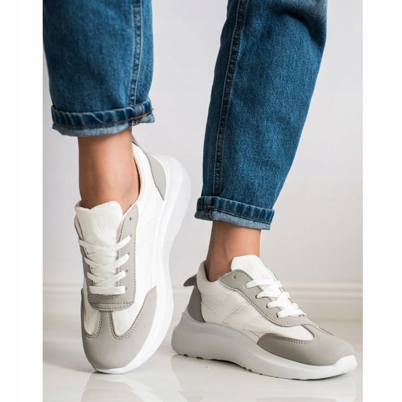 SHELOVET Încălțăminte sport pe platformă alb 1