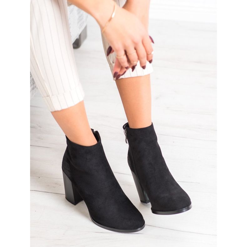 Goodin Cizme calde pe stâlp negru 2 Goodin Cizme calde pe stâlp negru 2