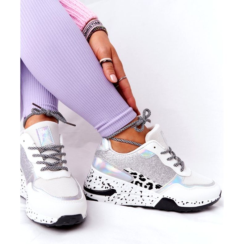 NEWS Adidași pentru femei, cu toc alb, cu brocart Avery 21SP26-3974 negru argint 4