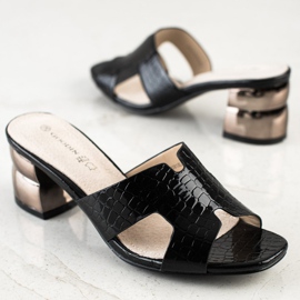 Goodin Papuci negri cu toc decorativ negru 1