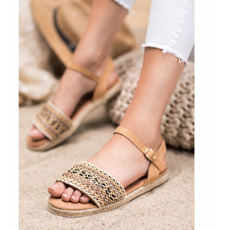 SHELOVET Sandale ușoare împletite bej 2