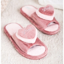 Bona Papuci calzi cu inimă bej roz 1 Bona Papuci calzi cu inimă bej roz 1
