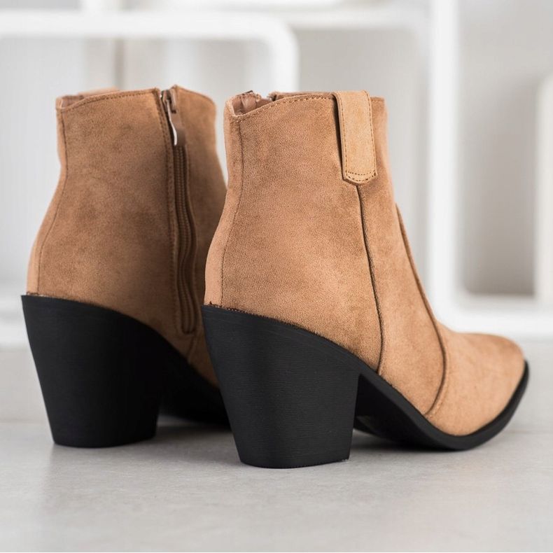 Small Swan Cizme la modă în Spitz bej 1