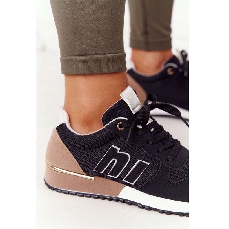 Încălțăminte sport pentru femei Adidași Negru Maddie maro 1