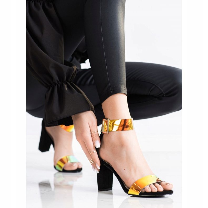 Goodin Sandale pe o bară cu efect Holo negru 2 Goodin Sandale pe o bară cu efect Holo negru 2