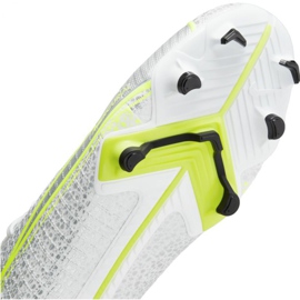 Pantofi de fotbal Nike Mercurial Superfly 8 Academy FG / MG M CV0843 107 alb 3