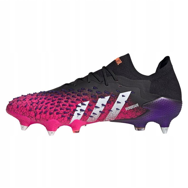 Ghete de fotbal Adidas Predator Freak.1 Low Sg M FW7246 grafit, negru, violet negru 1