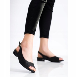 Sabatina Sandale ajurate pe tocuri joase negru 2