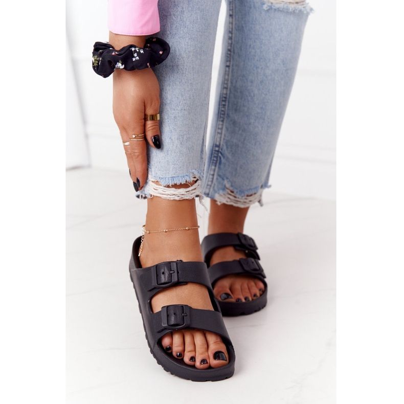 NEWS Papuci de damă negri Stacy din cauciuc negru 2