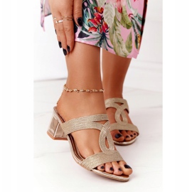 PG1 Sandale de aur lăcuite pe toc Carmen 2