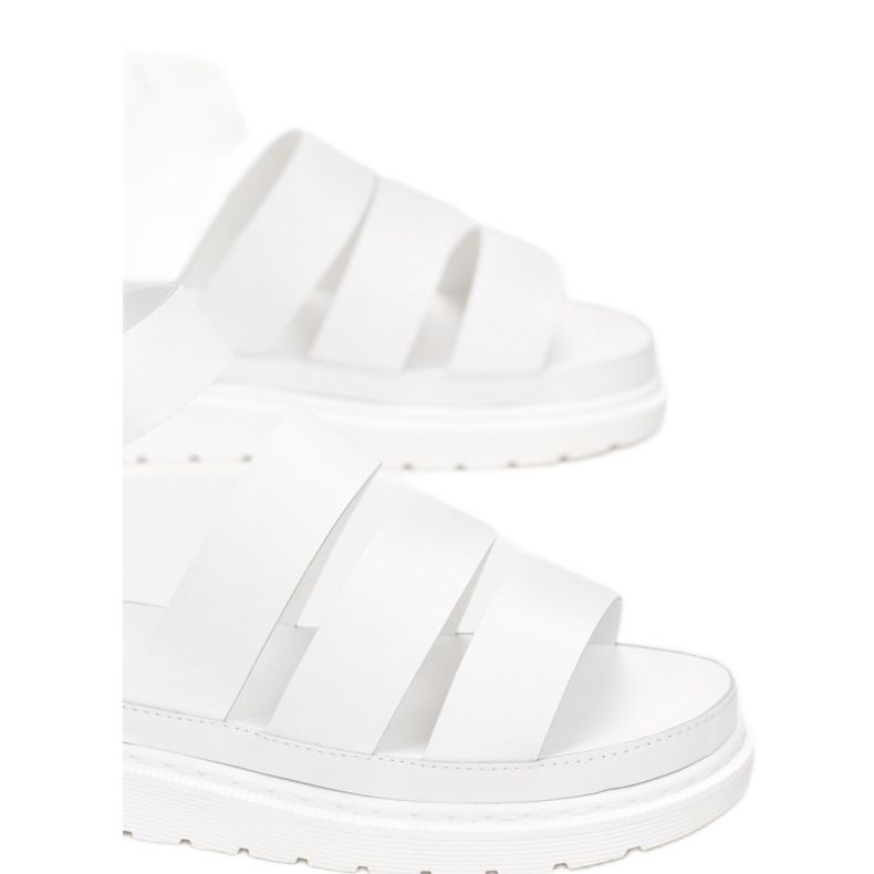 Vices Viciile 3333-1-71-albe 1