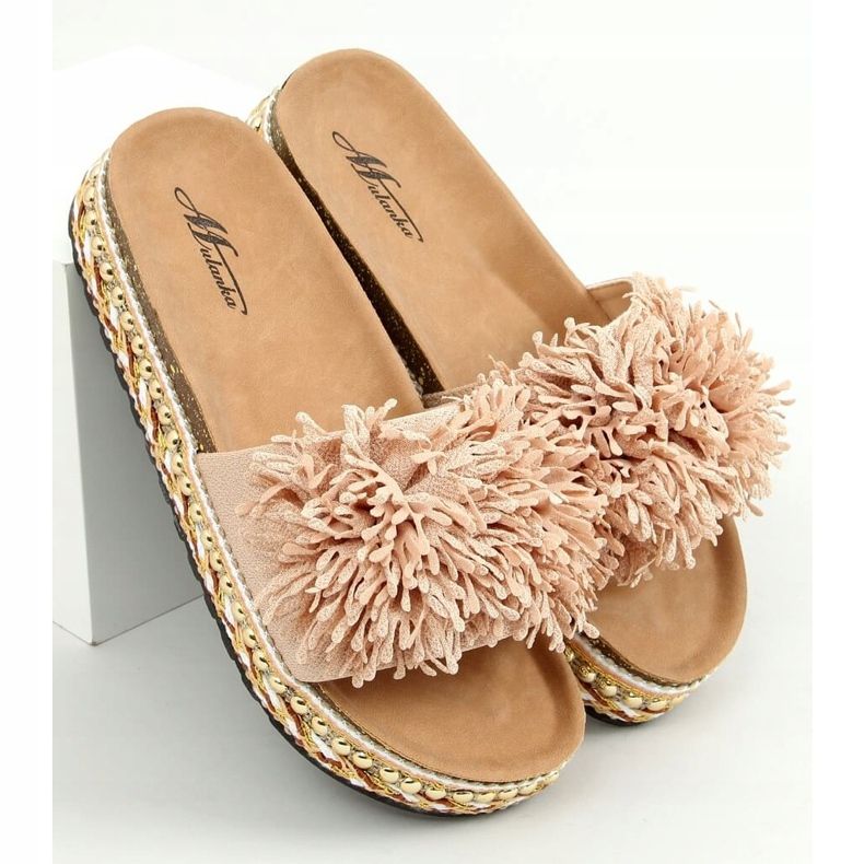 Bej 2260 Papuci bej pe talpa decorată 1