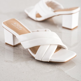 Small Swan Papuci eleganți din piele ecologică alb 1