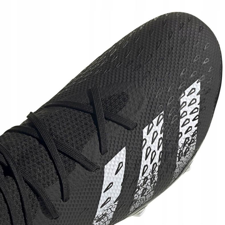 Ghete de fotbal Adidas Predator Freak .3 Fg M FY1030 negru negru 2