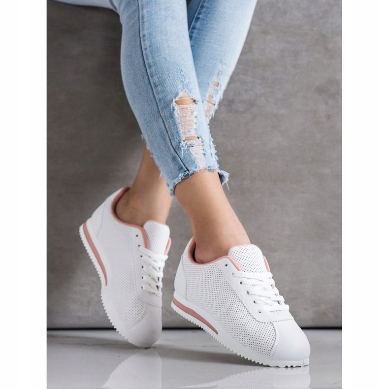 SHELOVET Adidași cu deschidere elegantă alb 2 SHELOVET Adidași cu deschidere elegantă alb 2