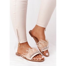 Papuci cu pene Lu Boo Bej 2 Papuci cu pene Lu Boo Bej 2