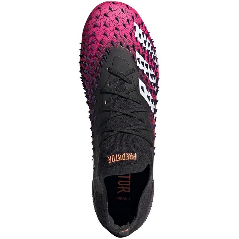 Ghete de fotbal Adidas Predator Freak.1 L Fg M FW7244 alb, negru, roz negru 1