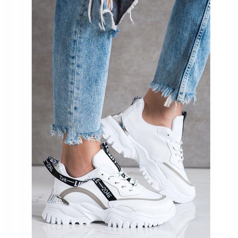 Ideal Shoes Adidași de modă albi 1