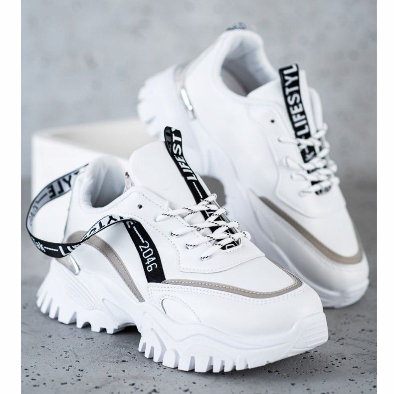 Ideal Shoes Adidași de modă albi 2