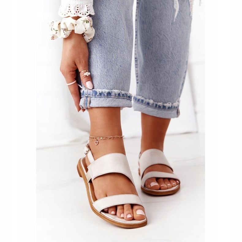 Sandale din piele aurie Maciejka 05167-25 de aur 1