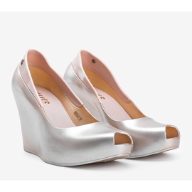 Golden Meliski pe panica Dinei de aur 1 Golden Meliski pe panica Dinei de aur 1