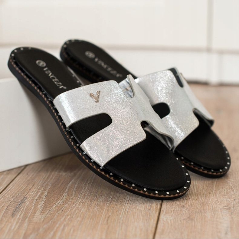 Papuci VINCEZA strălucitori argint 1