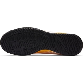 Pantofi de fotbal Nike Mercurial Vapor 13 Club Ic M AT7997 801 negru, alb, negru, galben galben 2
