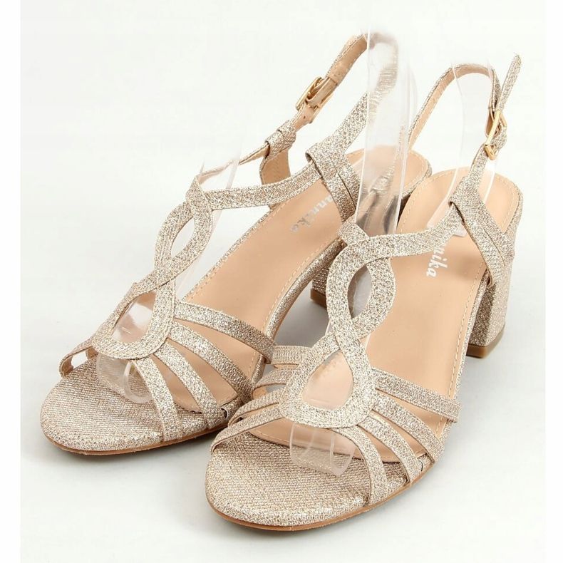 Sandale cu tocuri aurii A3083 Aurii de aur 1