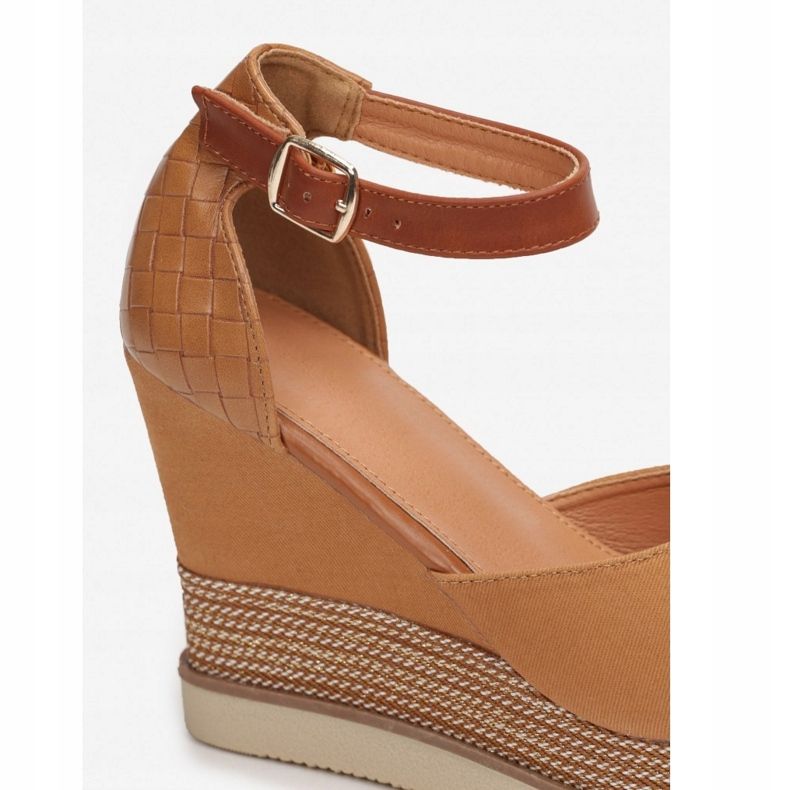 Vices Vici YQ19-68-cămilă maro 1