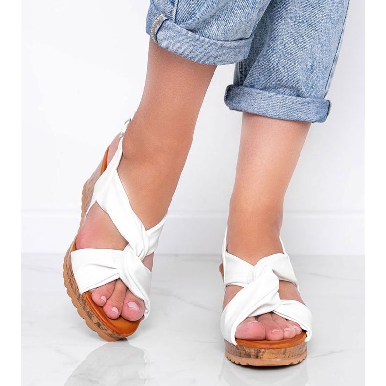 Sandale albe pe toc călcâi Buenos Aires 1