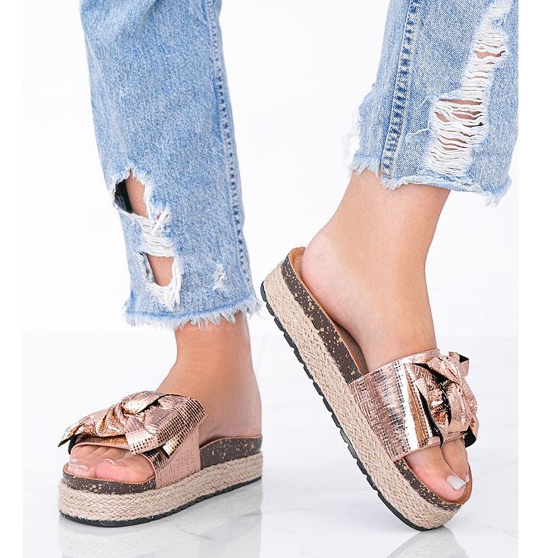 Papuci de damă din aur roz cu arc Columbia de aur 1 Papuci de damă din aur roz cu arc Columbia de aur 1