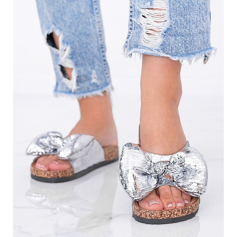 BM Papuci de argint cu fundă Norris 1