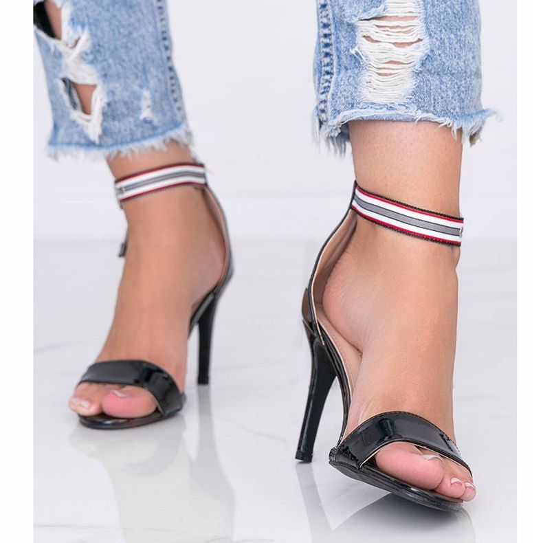 Sandale negre pe toc înalt de la Michel negru 1