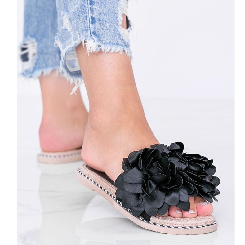 Papuci negri de la Dain negru 1